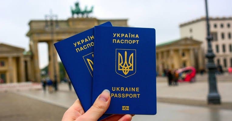 Українці стали найбільшою групою отримувачів перших дозволів на проживання в ЄС у 2025 р — Eurostat